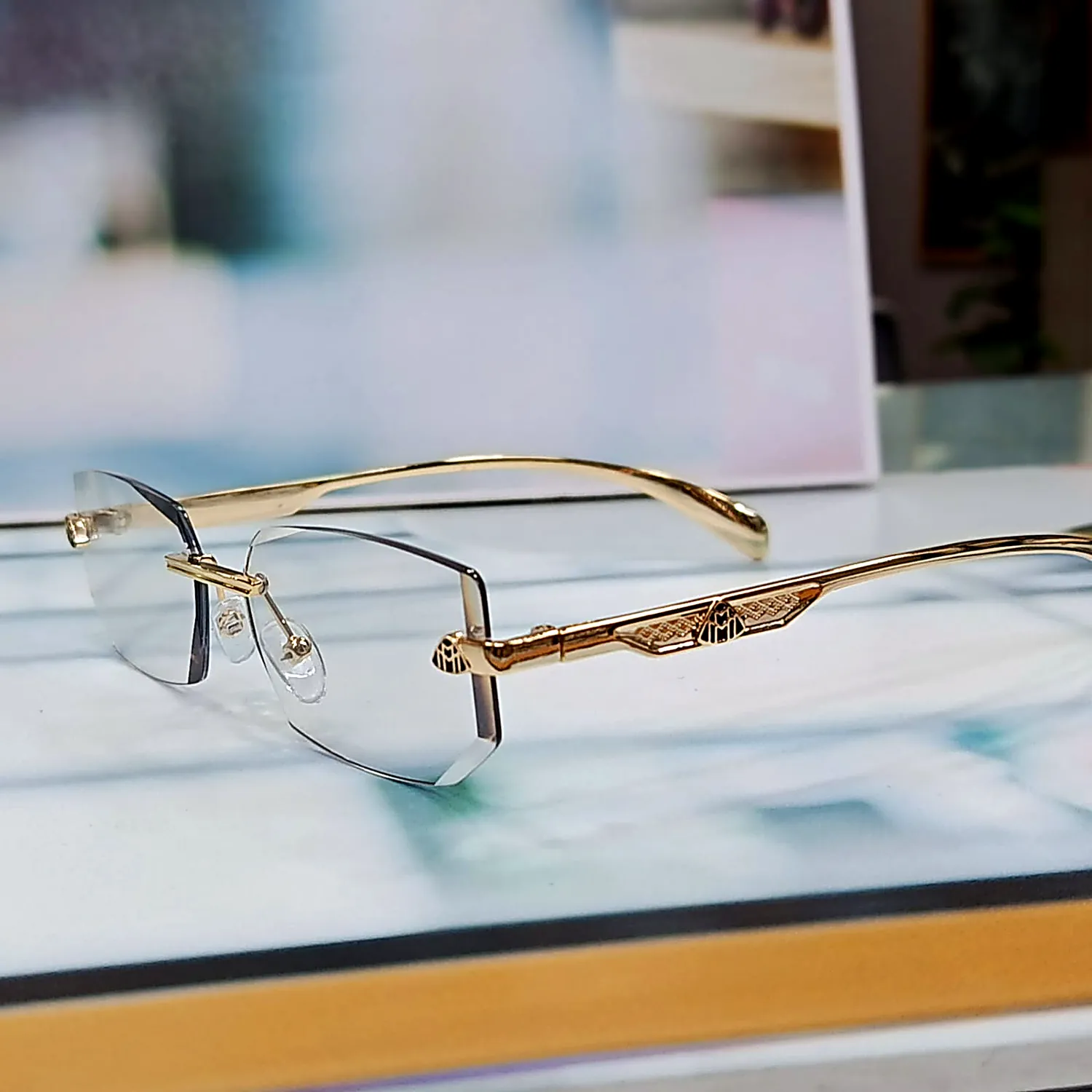 L-106 Crystal Bifocal - Image 3
